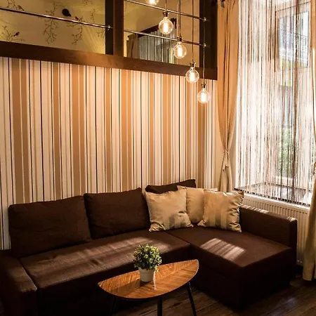 Lovely Downtown Flat *